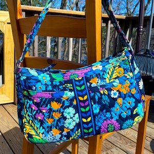 Vera Bradley “Midnight Blues” quilted purse!